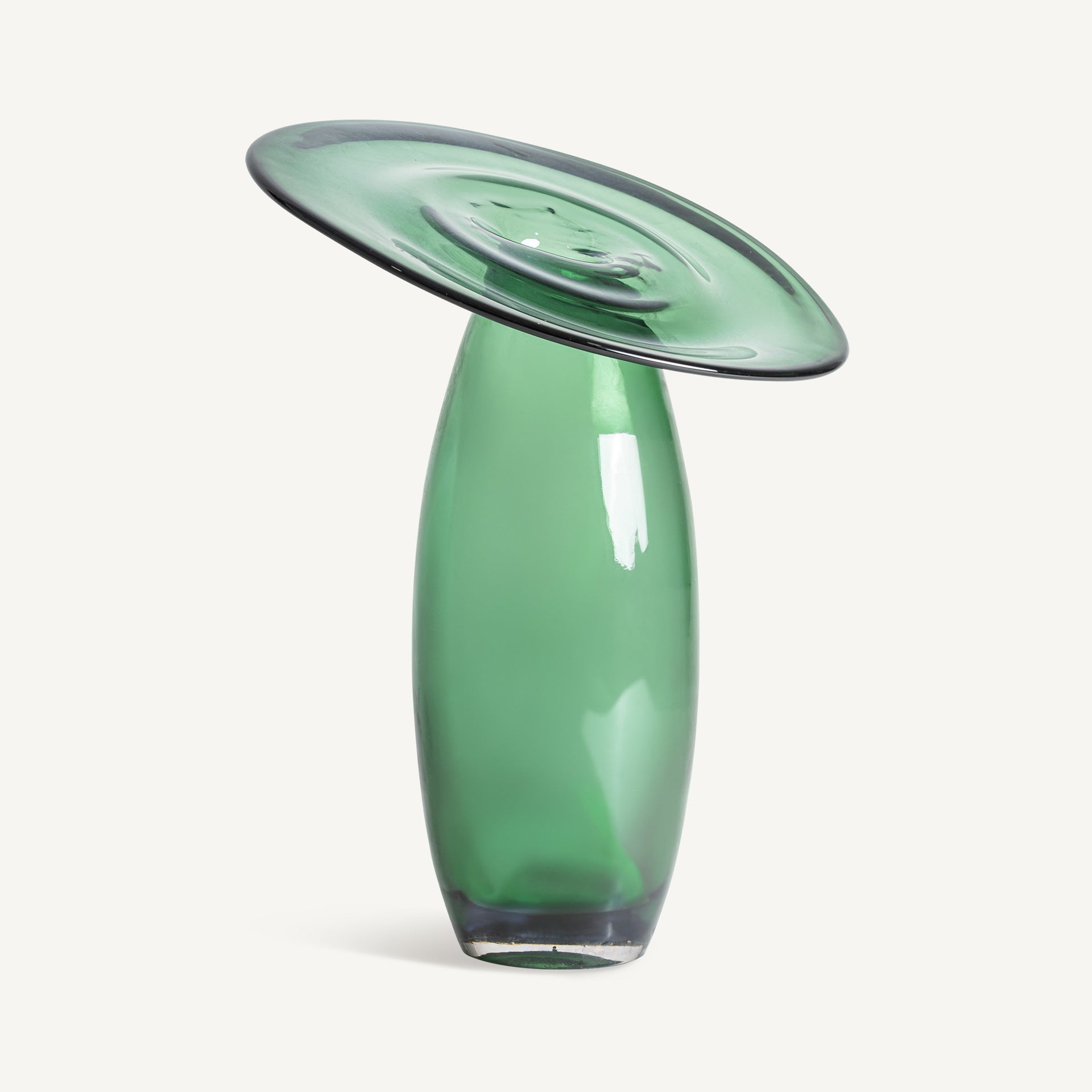 Vase en verre vert translucide 51cm | VICAL Akari | REMO-HOME | REMO-HOME, mobilier design et décoration d'intérieur