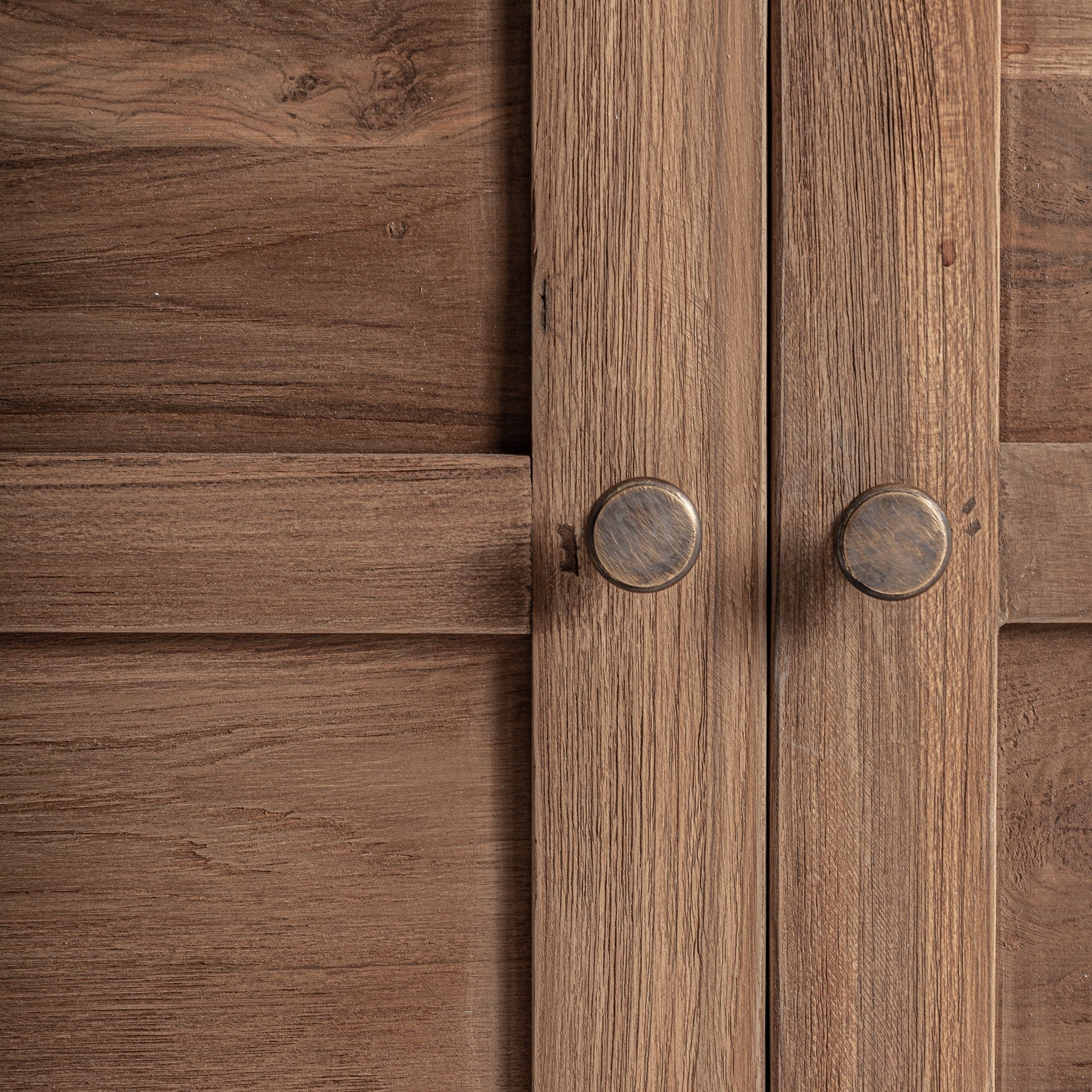 Vitrine haute bois récupéré | VICAL Helmond  | REMO-HOME, mobilier design et décoration d'intérieur