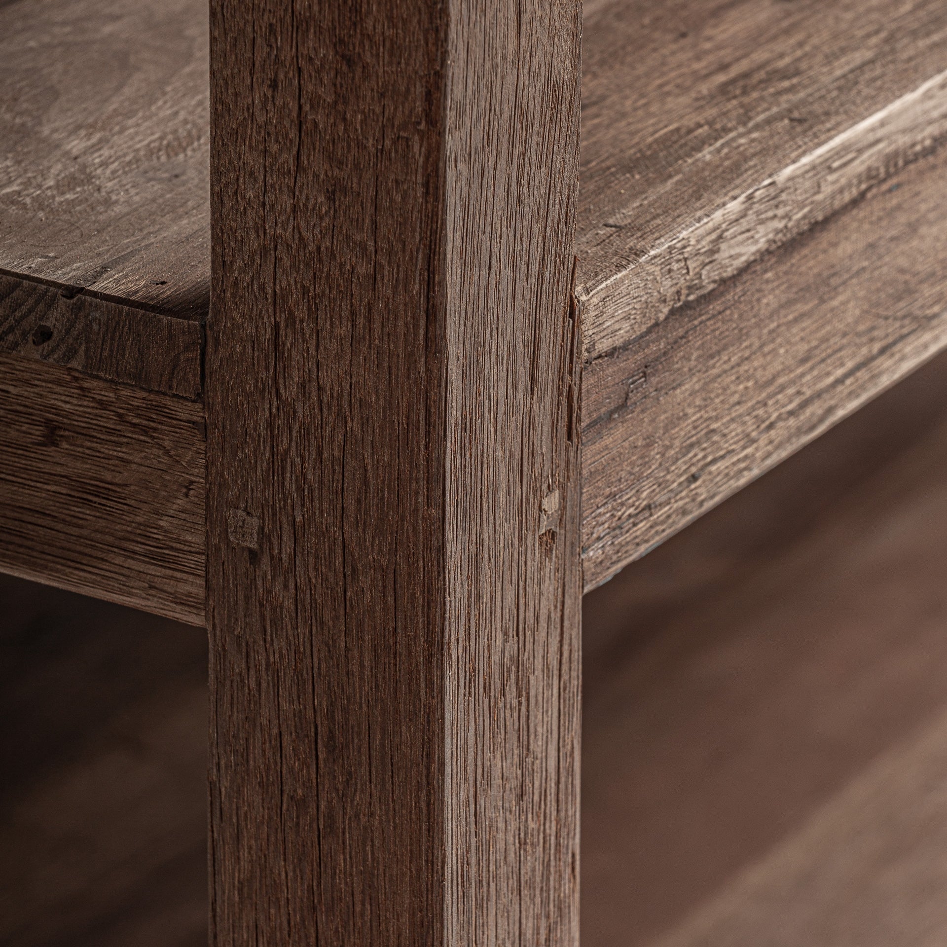 Étagère haute bois récupéré | VICAL Helmond  | REMO-HOME, mobilier design et décoration d'intérieur