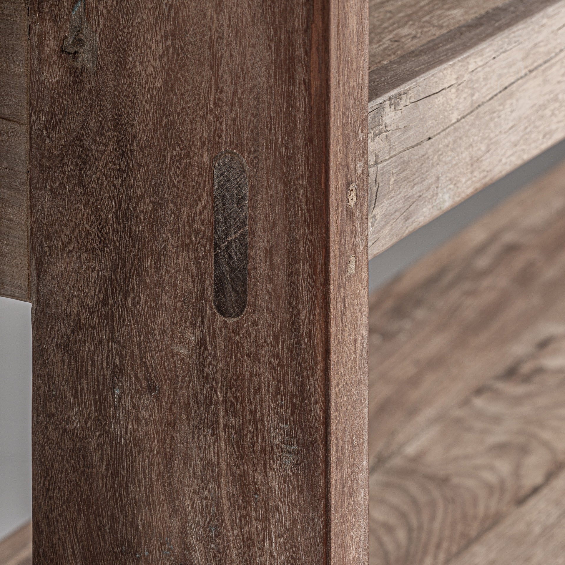 Étagère haute bois recyclé récupéré marron | VICAL Helmond | REMO-HOME, mobilier design et décoration d'intérieur