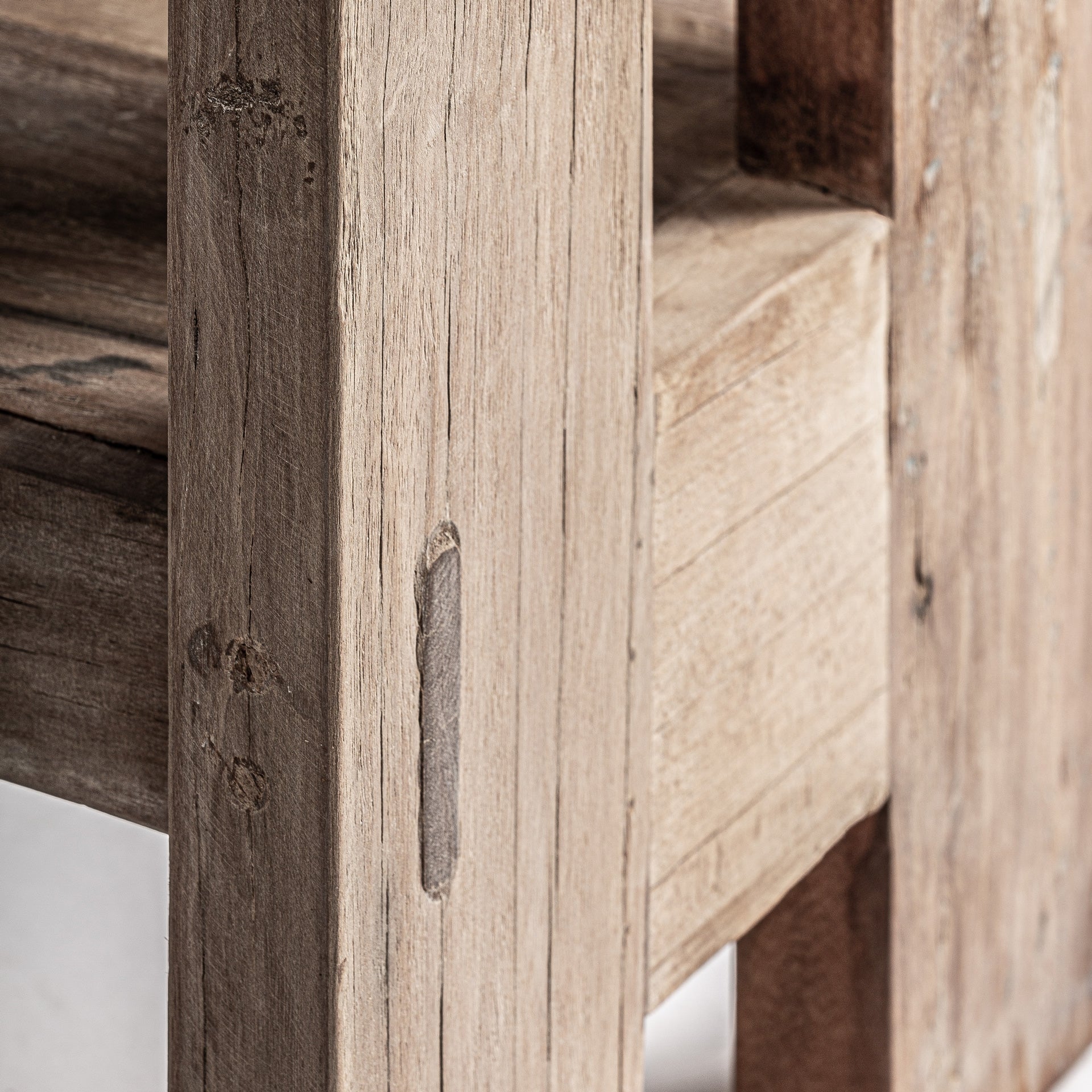 Étagère haute bois recyclé récupéré marron | VICAL Helmond | REMO-HOME, mobilier design et décoration d'intérieur